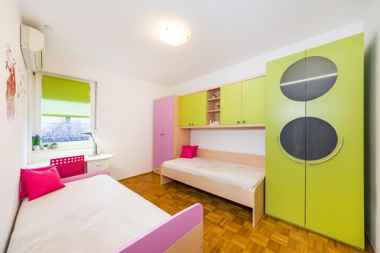Apartament Petra *